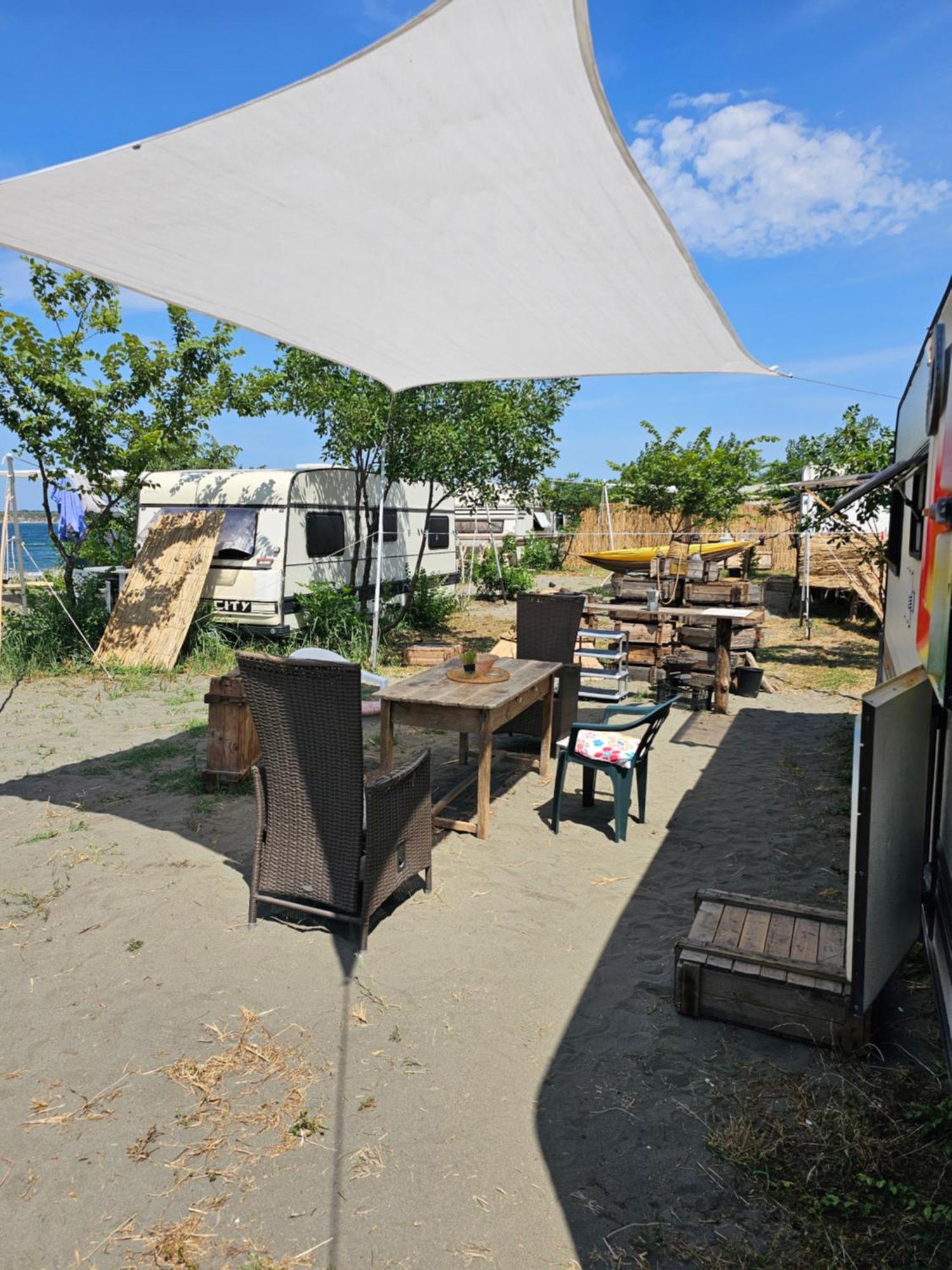 Beachfront Caravans Черноморец Экстерьер фото